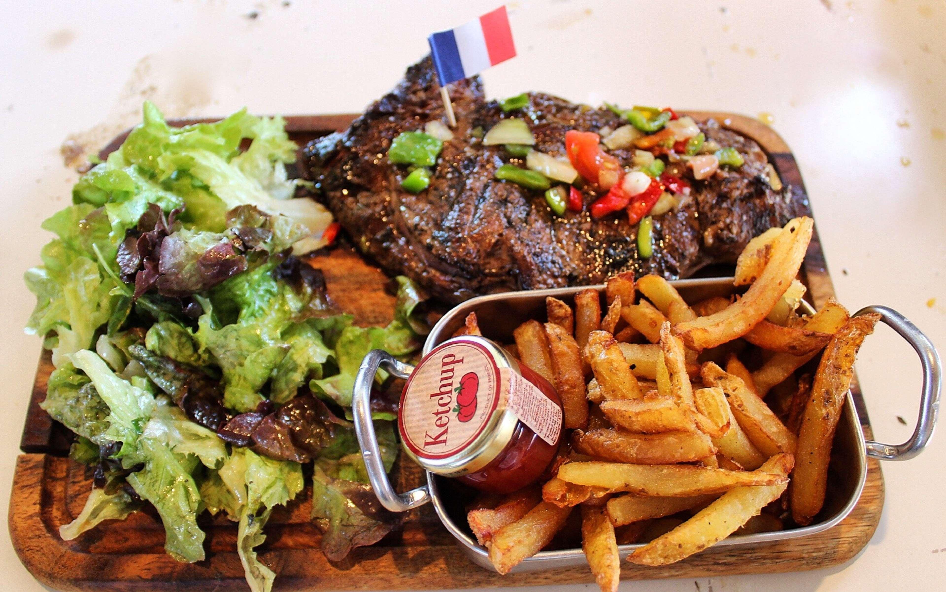 Western Le Canard Sur Le Toit Hotel