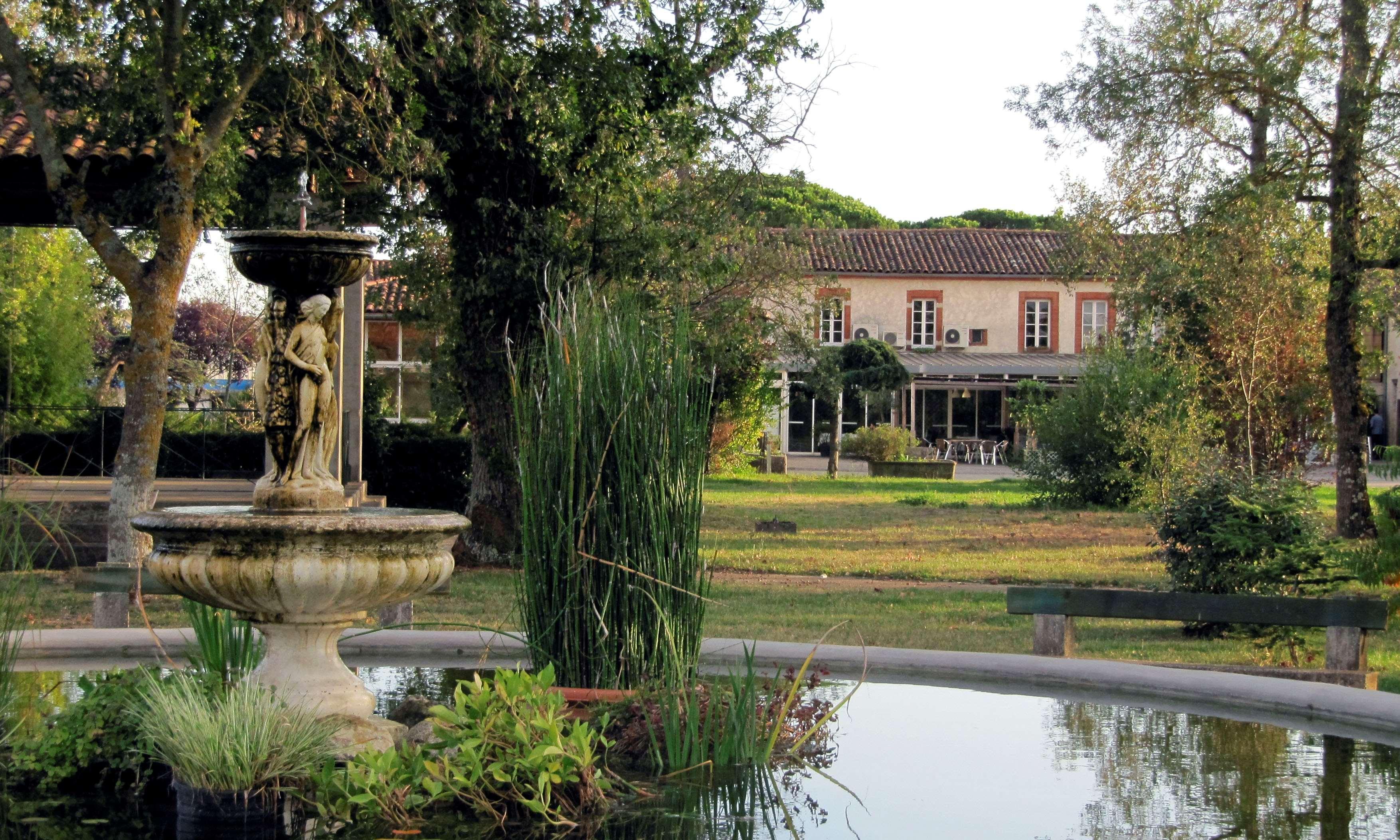 Hotel Western Le Canard Sur Le Toit 4*