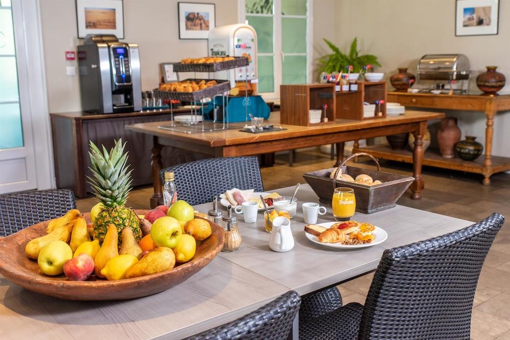 Western Le Canard Sur Le Toit Hotel