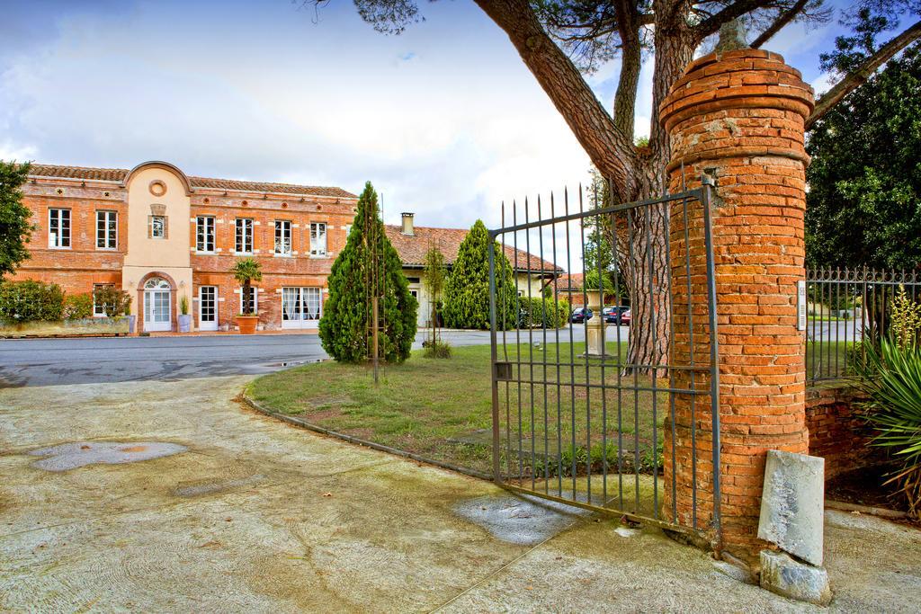 Western Le Canard Sur Le Toit Hotel